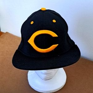 Chicago Bears The Game Pro Crew fitted medium baseball hat.